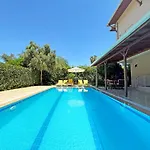 Paradise Town Hazel Villa Belek