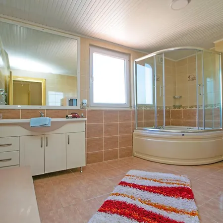 Paradise Town Hazel *