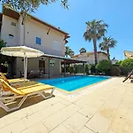 Paradise Town Hazel Villa