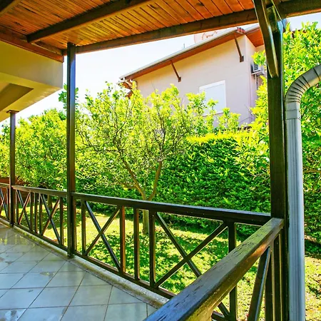 Villa Paradise Town Hazel