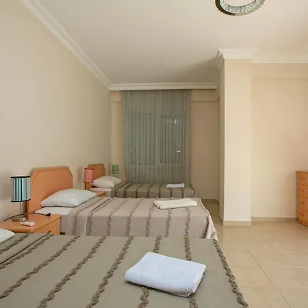 别墅 Paradise Town Hazel *