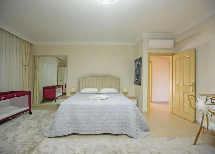 Paradise Town Hazel 别墅