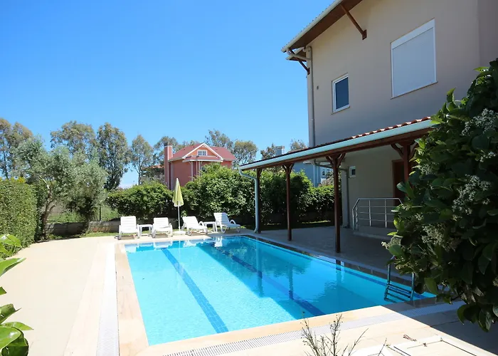 别墅 Paradise Town Hazel *