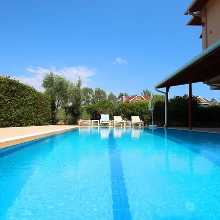 Villa Paradise Town Hazel